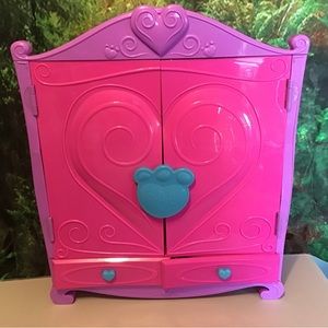 Build A Bear closet wardrobe carrying case with 12 hangers.